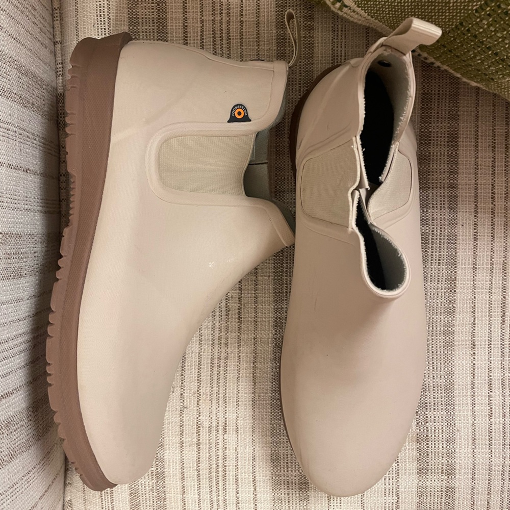 Boggs Cream Rain Boots